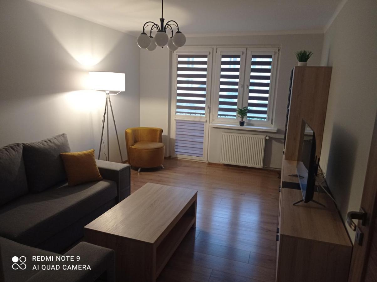 Apartament Na Parterze Stalowa Wola Exterior photo